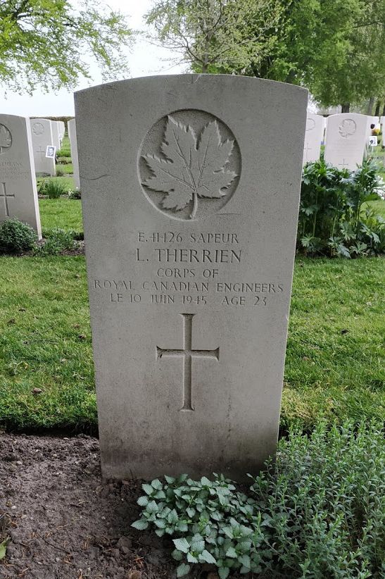 Therrien, Lucien - Grafsteen – Headstone - Canadian War Cemetery Groesbeek (foto: Harm Kuijper)